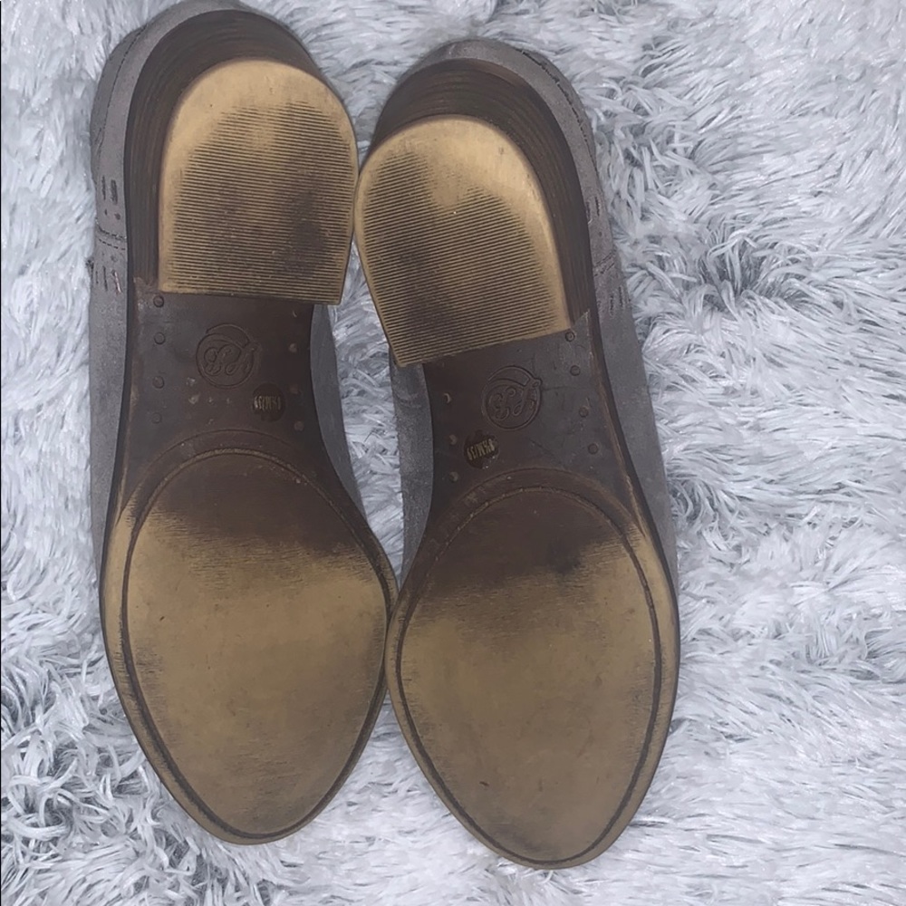 Lucky ๐ brand Booties - Picture 3 of 4